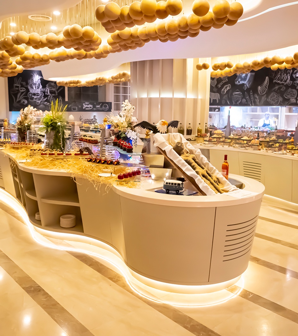 Elegant Ana Restaurant Akşam Yemeği